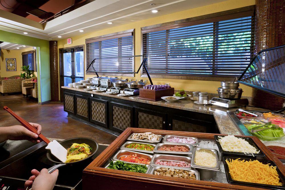 Delta Hotels By Marriott Phoenix Mesa Esterno foto